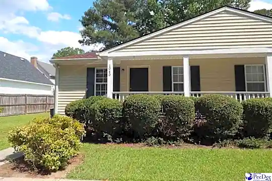 1040 Patrick Dr Photo 1