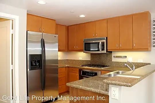 875 G St Photo 1