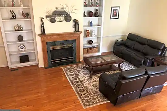 613 Fawn Cir Photo 2