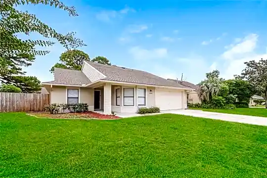 1059 Beckstrom Dr Photo 2