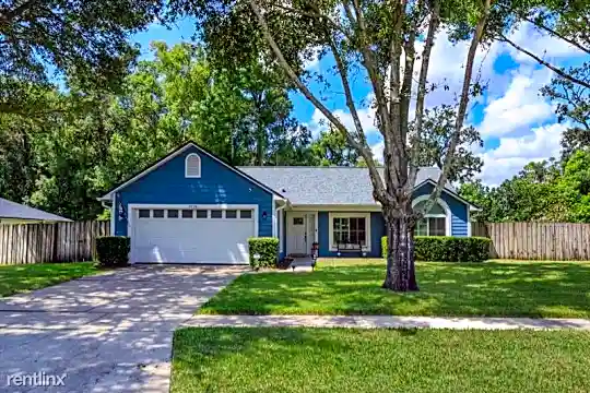 3226 McEwan Ln Photo 1