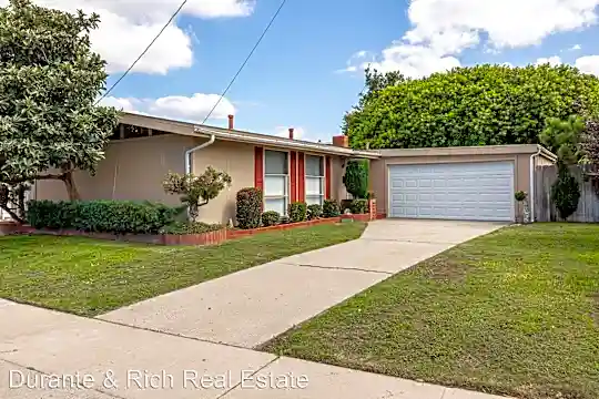 3001 Admiral Ave Photo 1