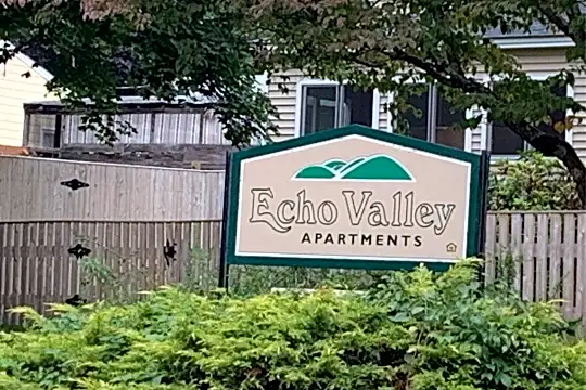 Echo Valley Apartments Photo 2