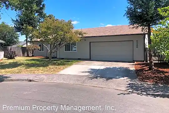6986 Fenwick Ct N Photo 1