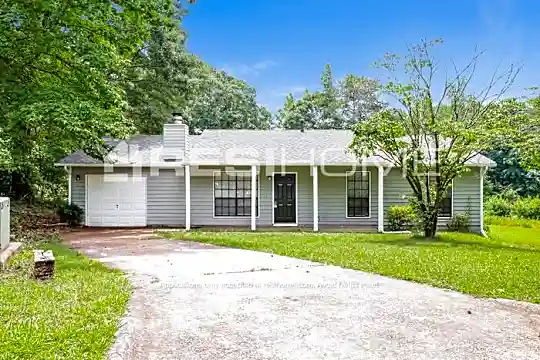 8276 Creekline Court Photo 1