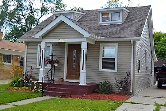 30183 Brush St Photo 1