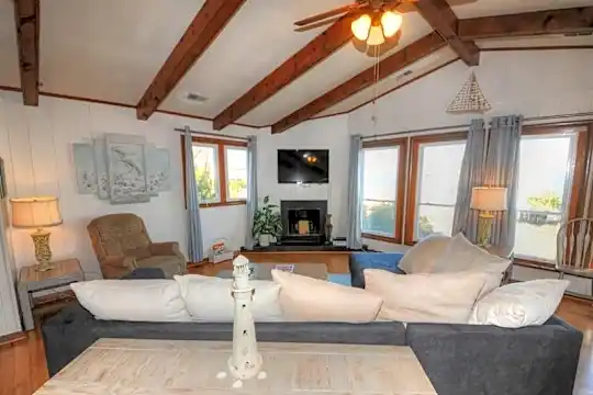 2637 Sandfiddler Rd Photo 2