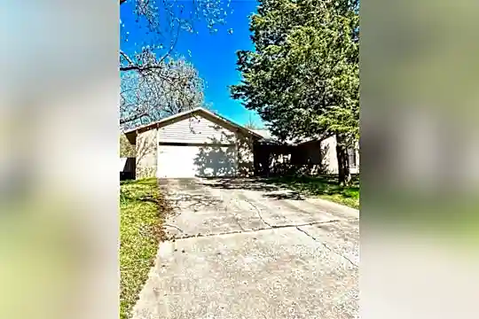 2648 N Wakefield Pl Photo 1