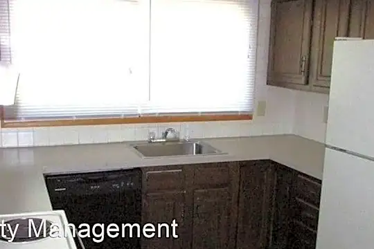 5324 SW 15th St Photo 2