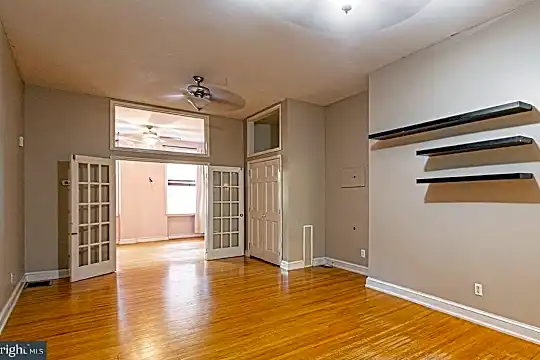 253 Pine St #1 Photo 1
