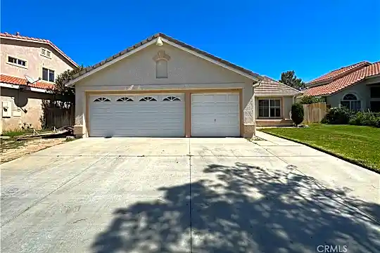 3858 Southview Ct Photo 2