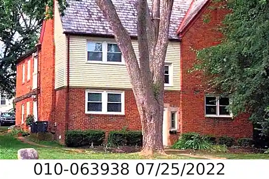 110 W Tulane Rd #B