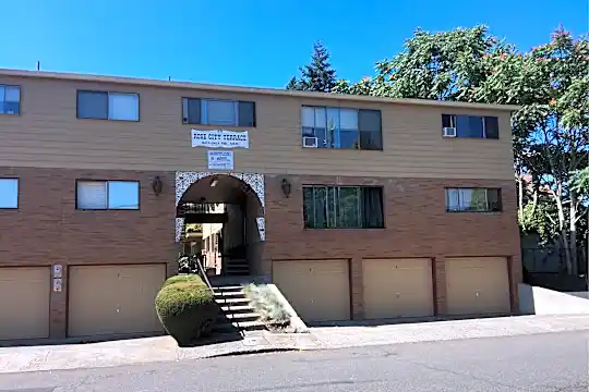 Rose City Terrace Photo 1