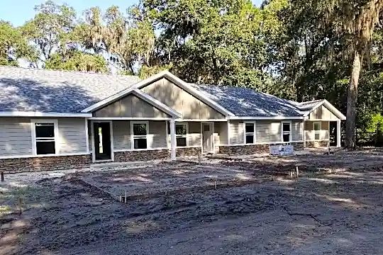 217 SW Tigerview Gln #5 Photo 1