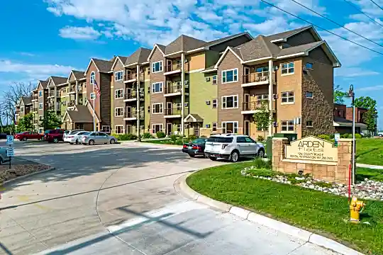 Arden Flats Photo 1
