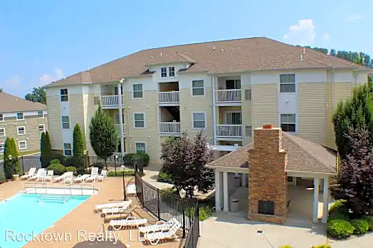 520 Davis Mills Dr Photo 1