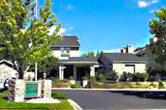 Conifer Landing Apartment Homes Photo 1