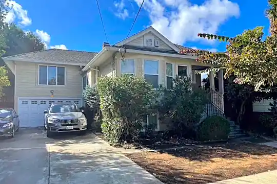 10 S Grant St Photo 1