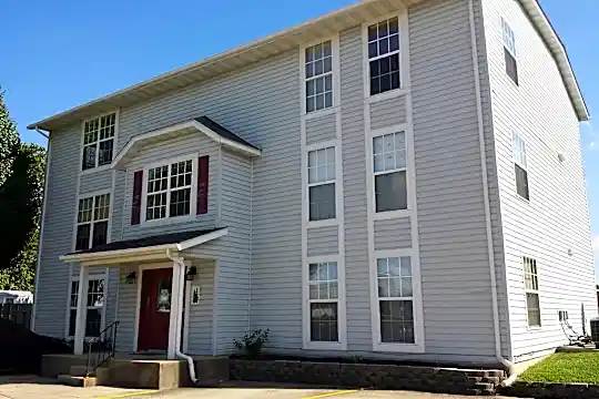 Twin Pine Estates Photo 1