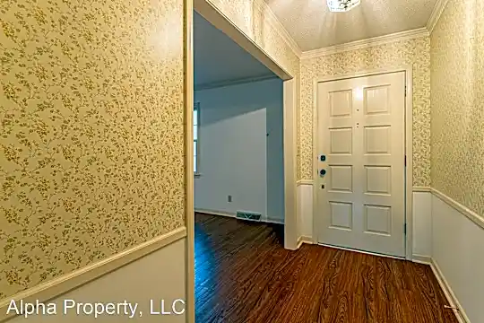 122 Bellview Dr Photo 2