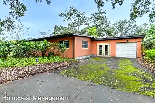 501 N Hampton Ave Photo 1