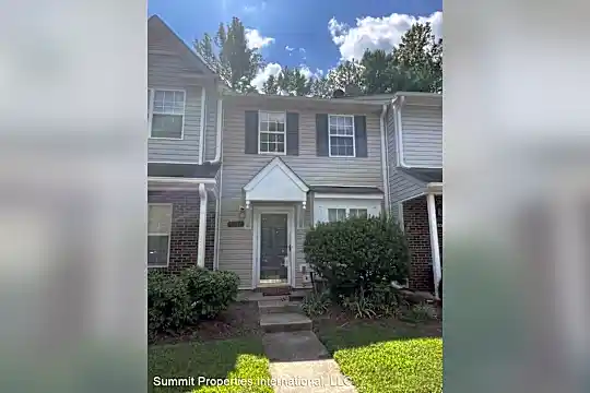 6847 Juniper Tree St Photo 1