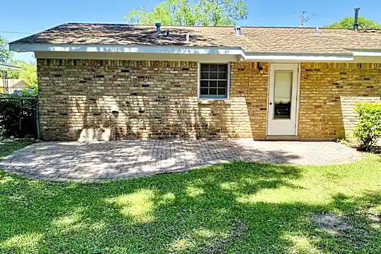 4261 Via Alta Dr Photo 2