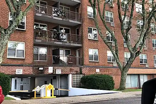 Cedar Vally Apartments Photo 1