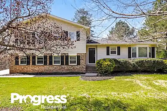 35 Pine Grove Rd Photo 1