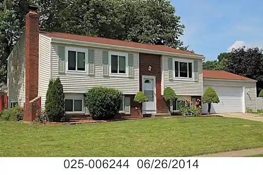 650 Thistle Ave Photo 1