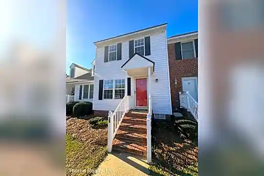 100 Windermere Cir Photo 2