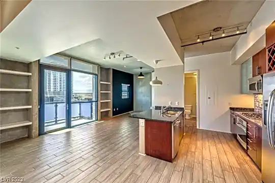 353 E Bonneville Ave #737 Photo 2
