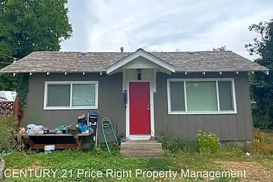 1110 Morgan Ave Photo 1