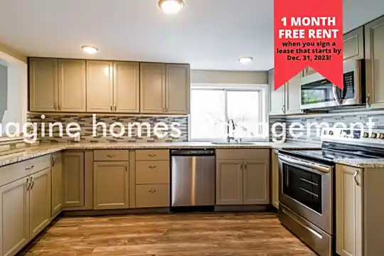 11097 Wood Ave Photo 1