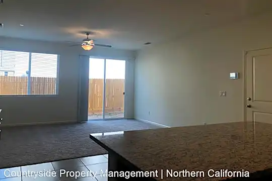 307 Korbel Ave Photo 2
