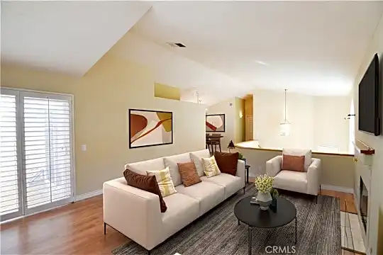 22327 Heritage Pass Pl Photo 2