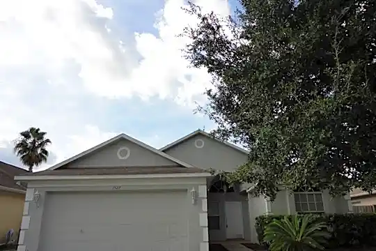 1527 Firewheel Drive Photo 1