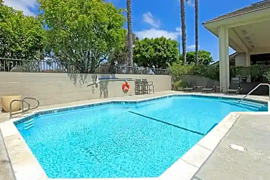 Costa Mesa Village Photo 2