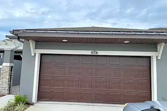 242 Villa Luna Ln Photo 1