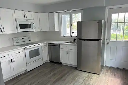 408 Bishop Ave Photo 1