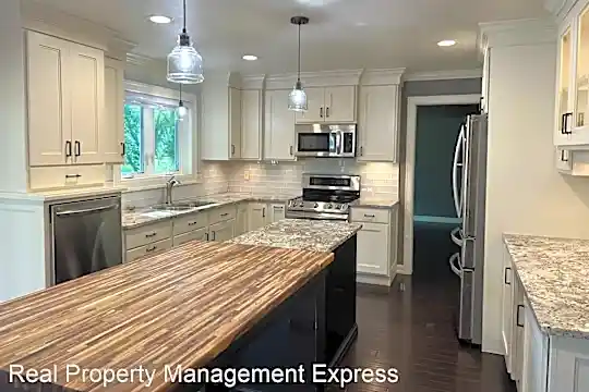3801 S Slaten Park Dr Photo 2