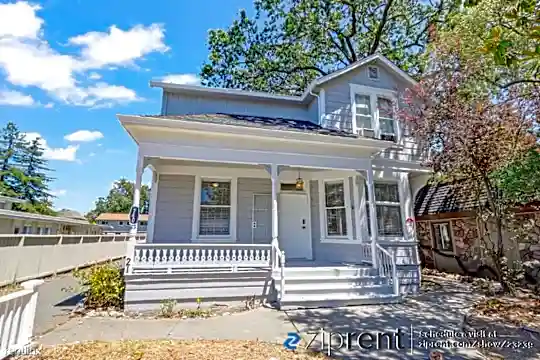 740 Mendocino Ave Photo 2
