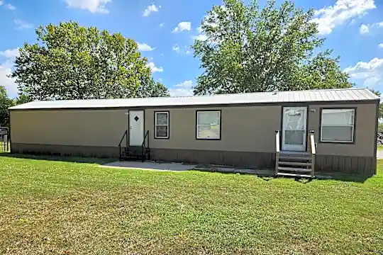16936 County Rd Photo 1
