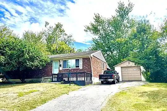 3560 Caulder Rd Photo 2