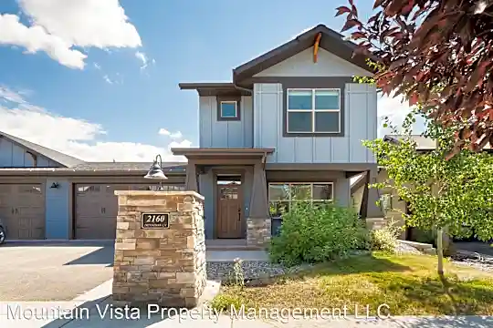 2160 Dennison Ln Photo 1