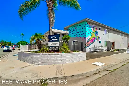 Welcome to your ideal rental in the charming community of Imperial Beach! Photo 1