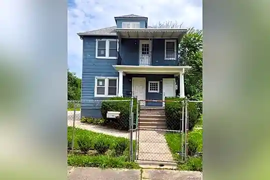 1108 Coplin St Photo 1