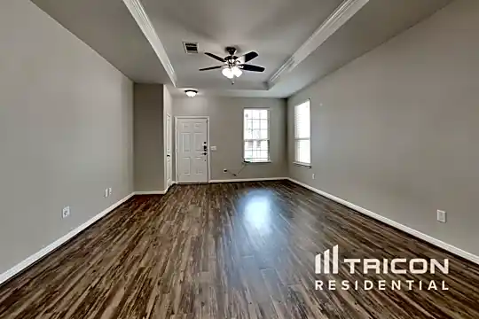 2614 Morning Meadow Drive Photo 2