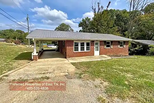 101 Driftwood Cir Photo 1