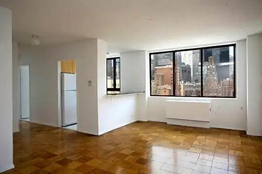 The Murray Hill Photo 1